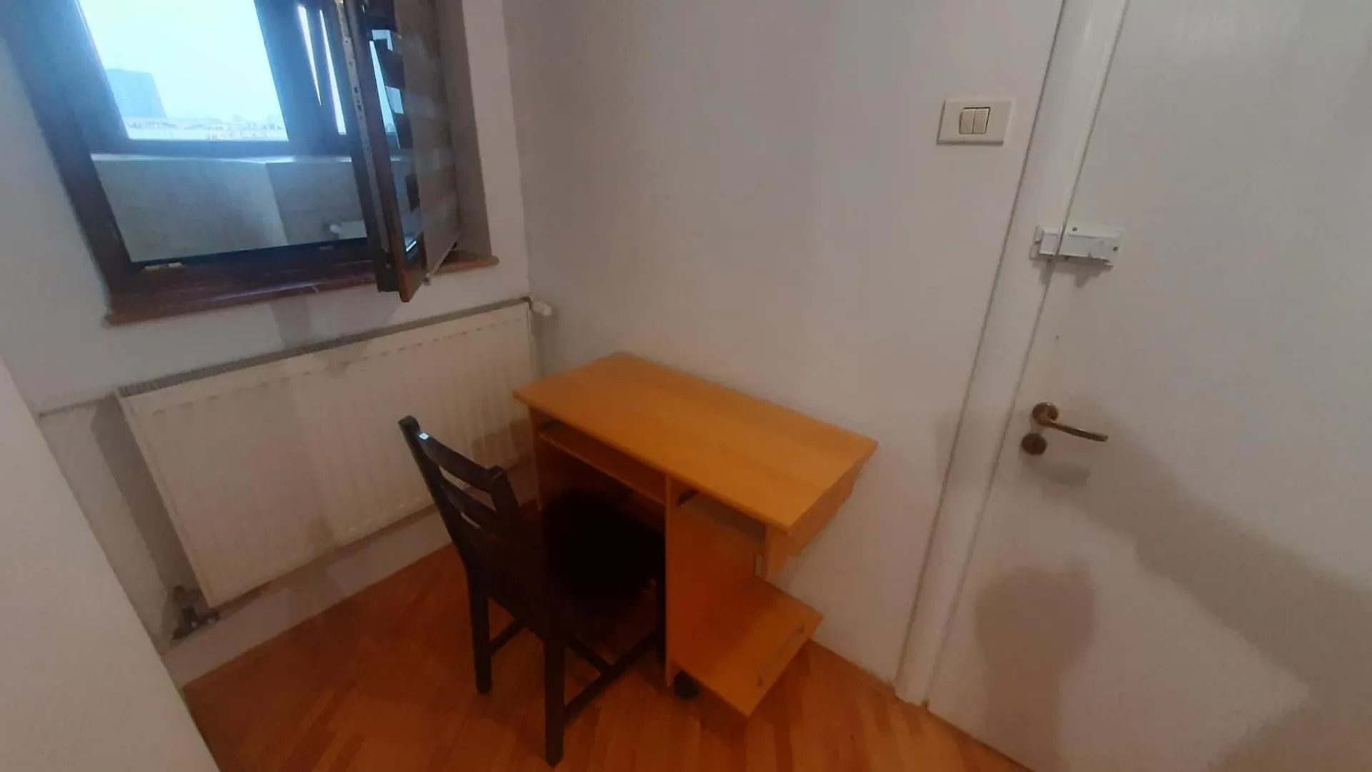 Hostel Camera Comuna Penthouse Ultracentral Bucharest